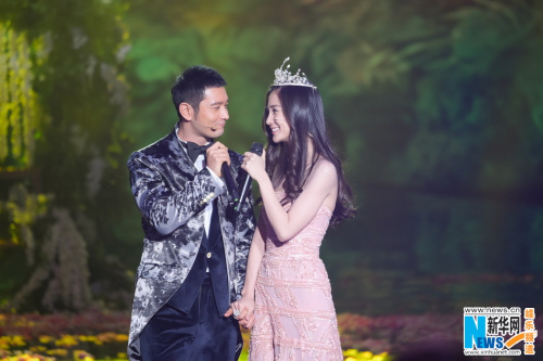 黄晓明、Angelababy。图片来源 新华网